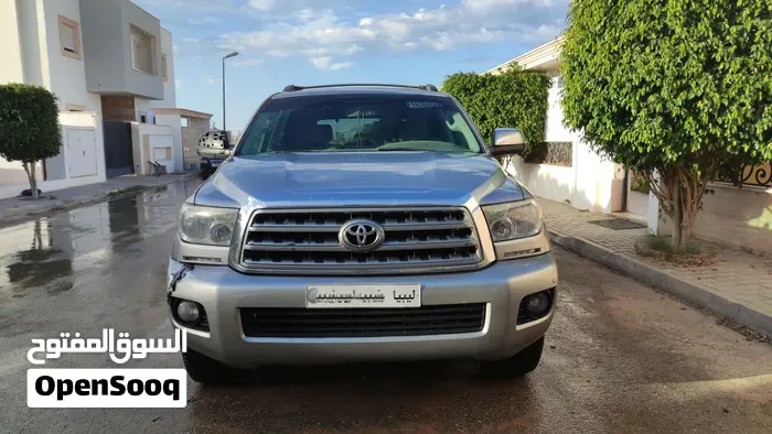 Toyota Sequoia 2010 photo 5