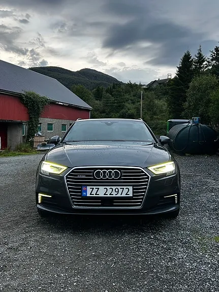Audi A3 2016 photo 3