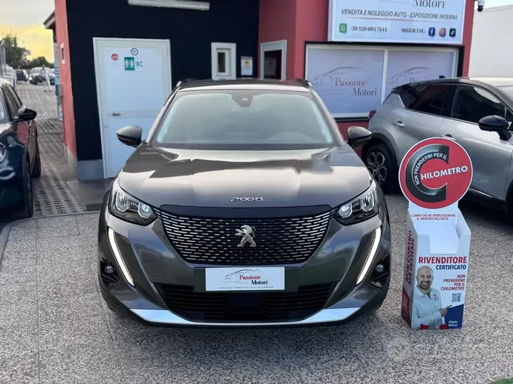 Peugeot 2008 2022 photo 2