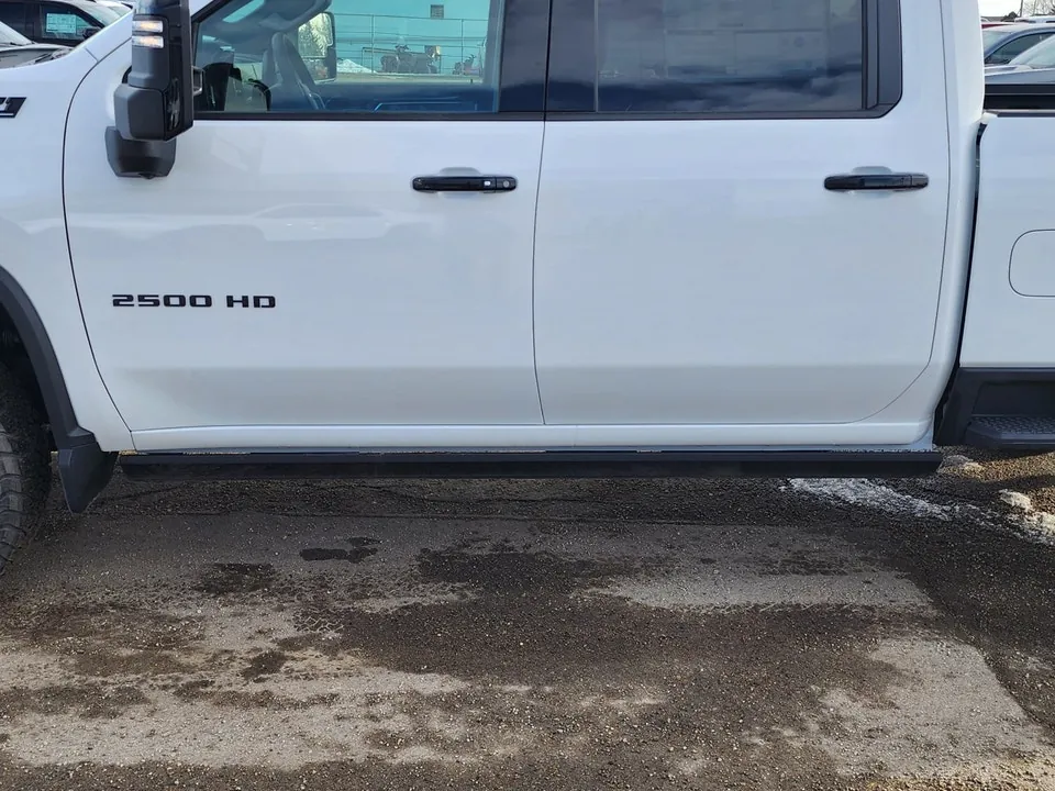 Chevrolet Silverado 2500Hd 2026 photo 4