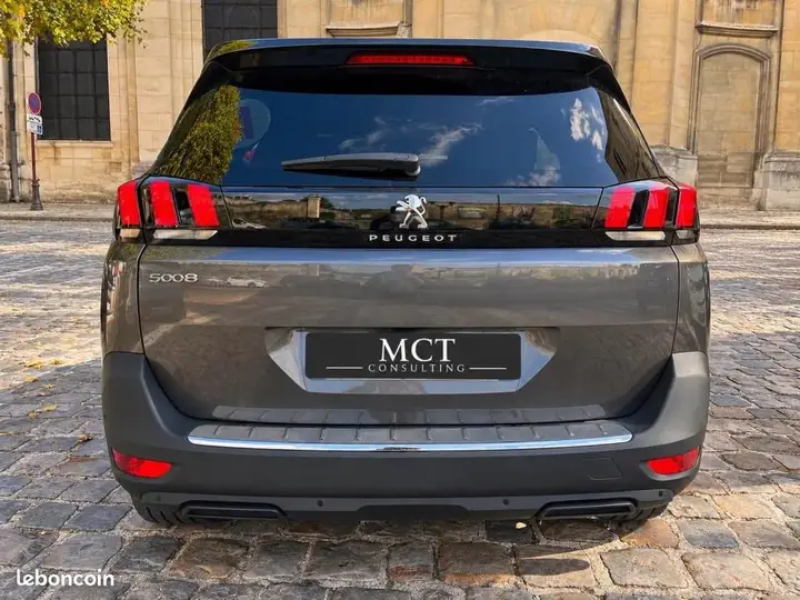 Peugeot 5008 2023 photo 4