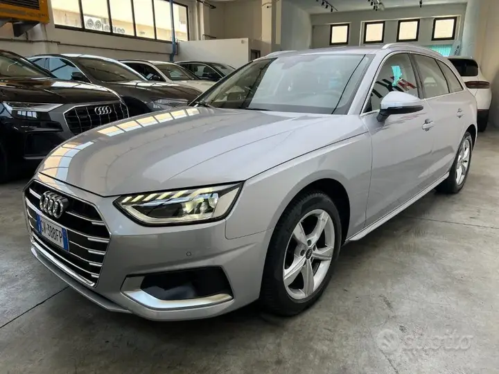 Audi A4 Avant 2024 photo 2