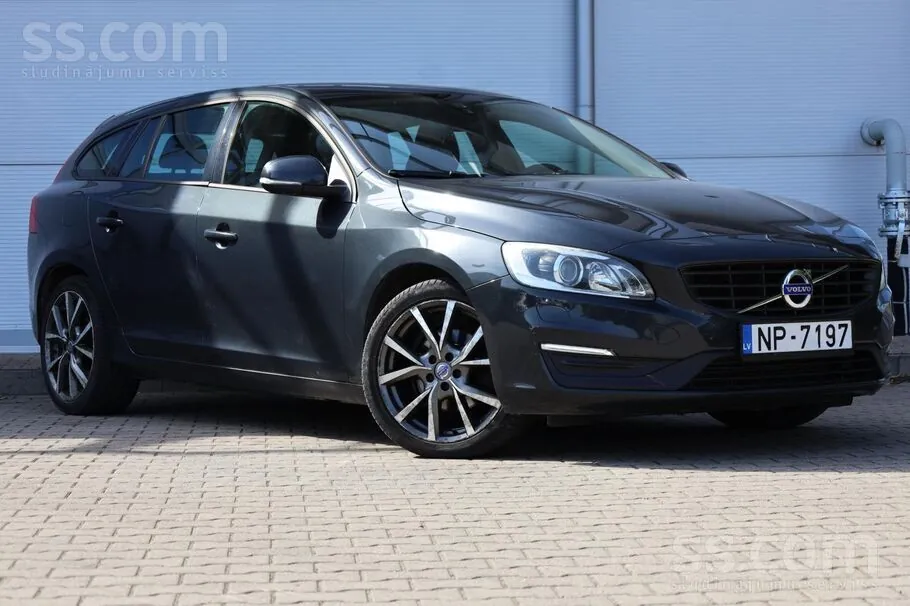 Volvo V60 2016 photo 3