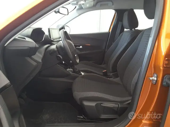 Peugeot 2008 2021 photo 5