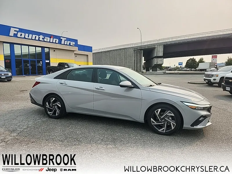 Hyundai Elantra 2024 photo 5