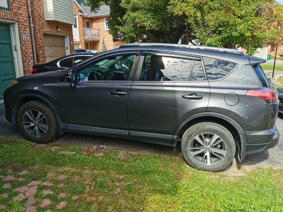 Toyota Rav4 2018 photo 5