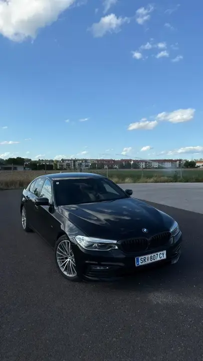 BMW 5 Series 2017 photo 2