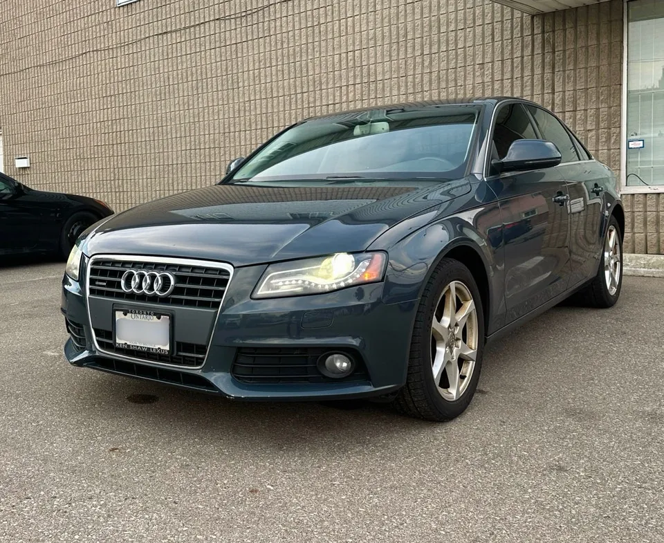 Audi A4 2009 photo 2