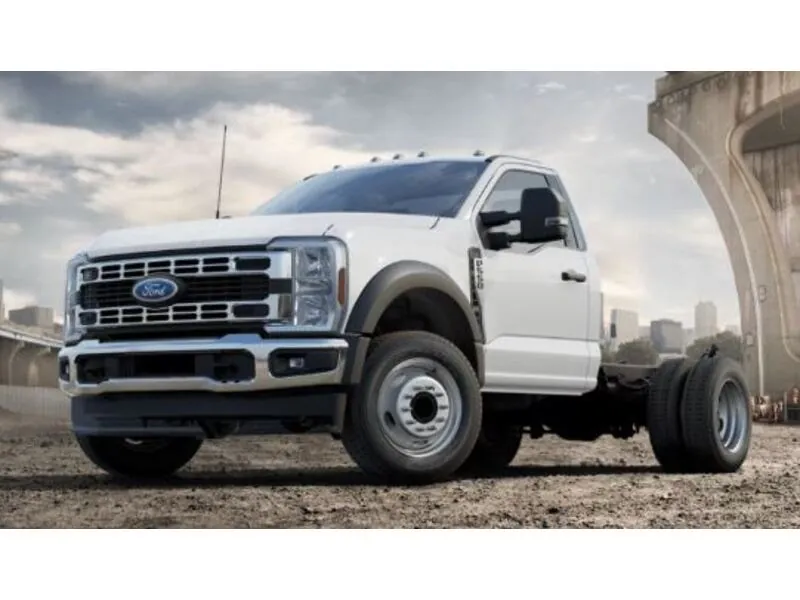 Ford F-550 2025 photo 5