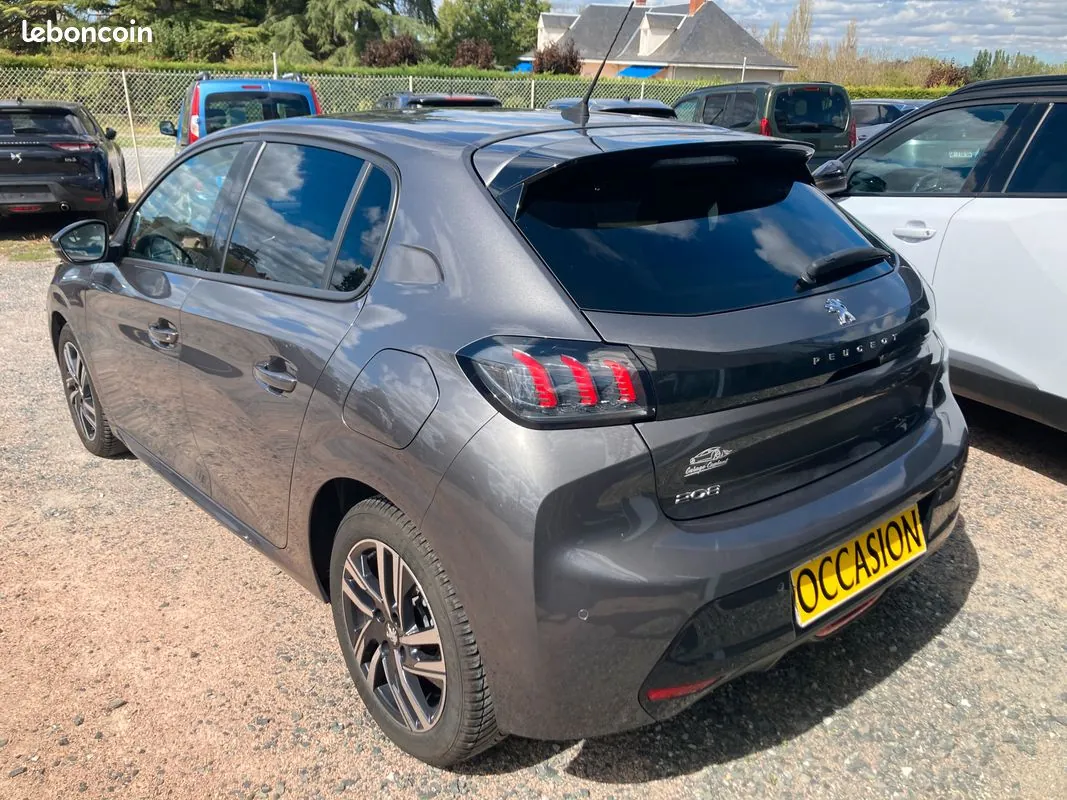 Peugeot 208 2023 photo 4
