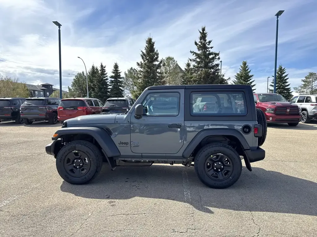Jeep Wrangler 2026 photo 4