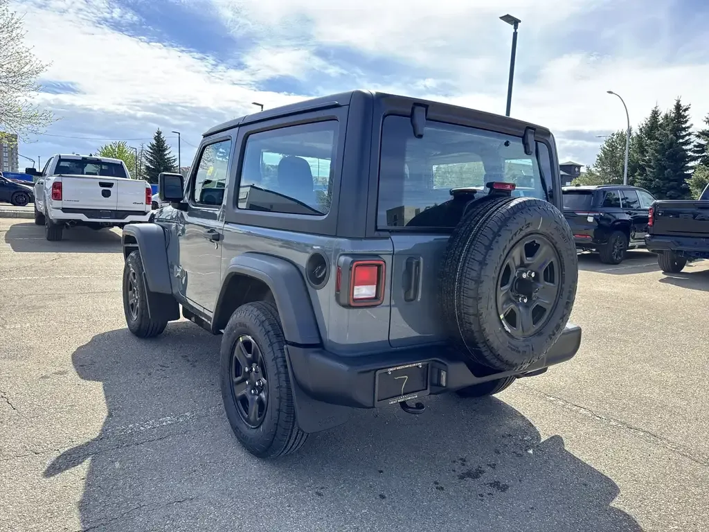 Jeep Wrangler 2026 photo 5