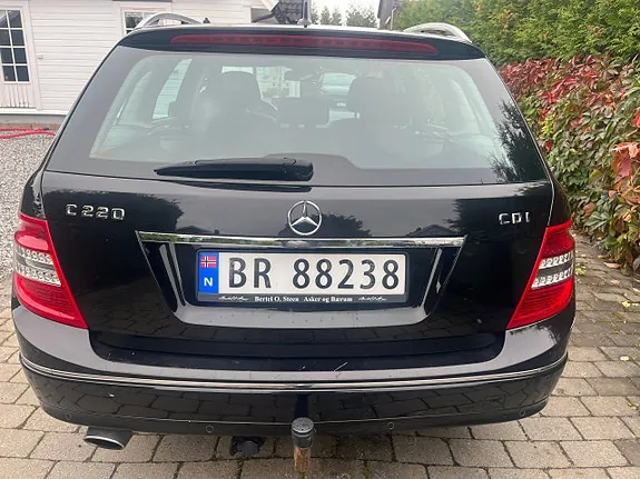 Mercedes-Benz C220 D 2010 photo 3