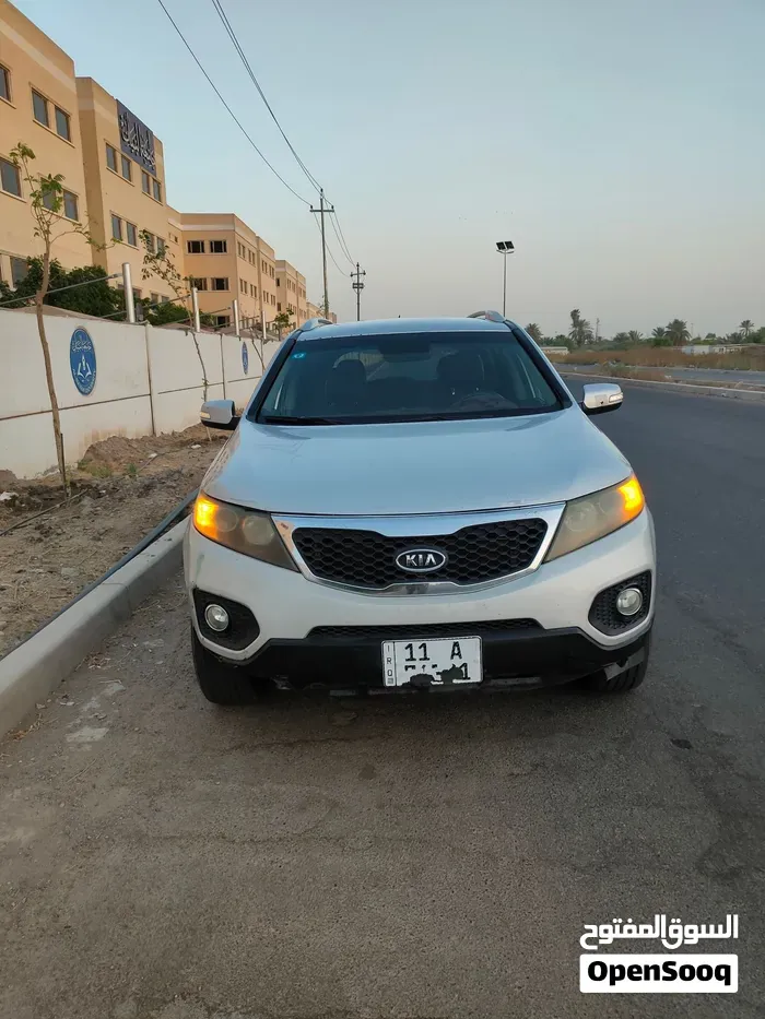 Kia Sorento 2011 photo 2