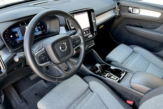 Volvo Xc40 2025 photo 5