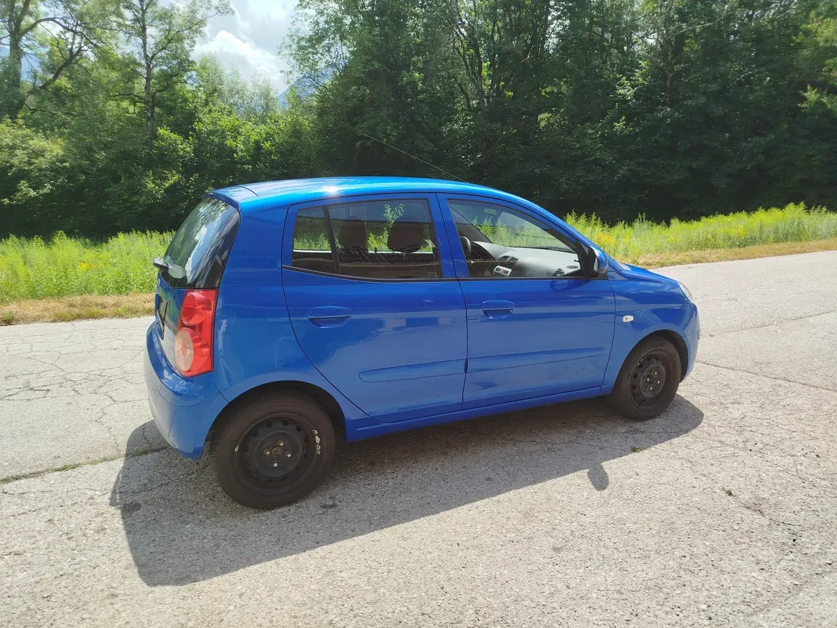 Kia Picanto 2008 photo 3