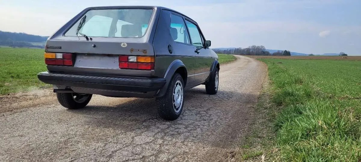 Volkswagen Golf 1983 photo 2