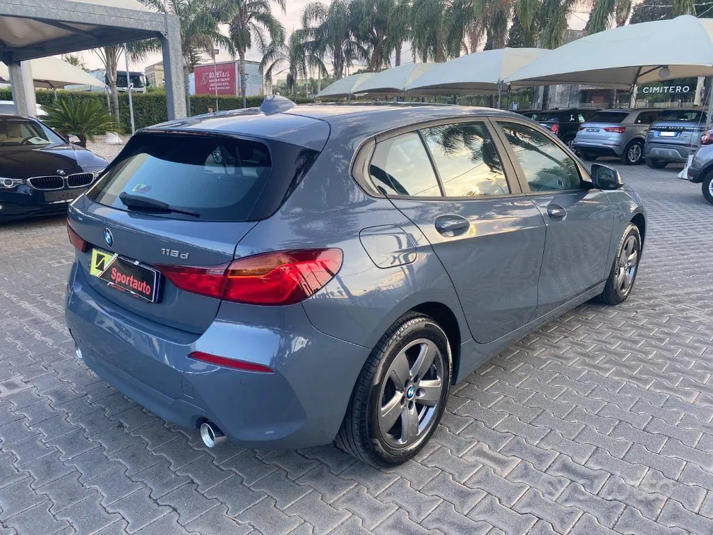 BMW 1 Series 2019 photo 4