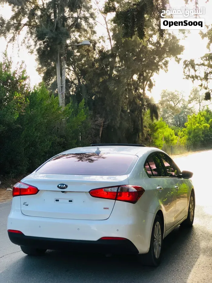 Kia K3 2014 photo 4