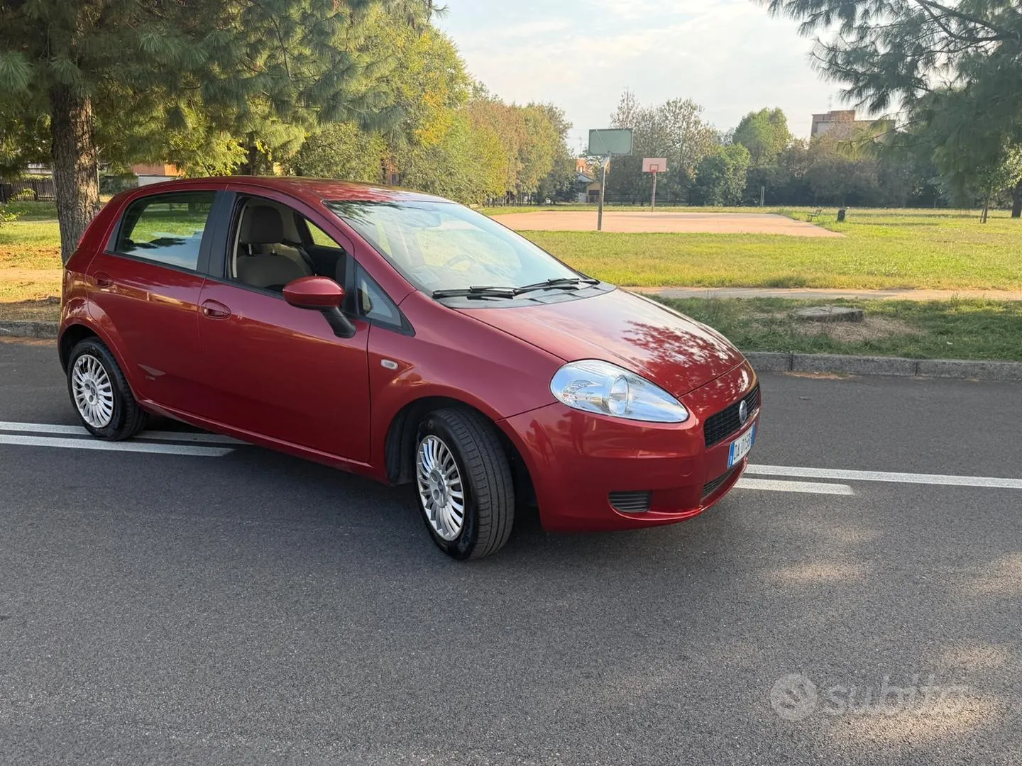 Fiat Grande Punto 2006 photo 2