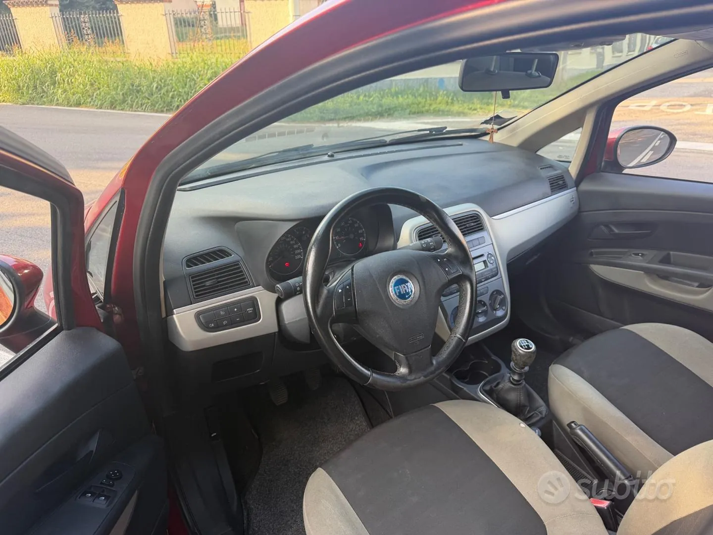 Fiat Grande Punto 2006 photo 5