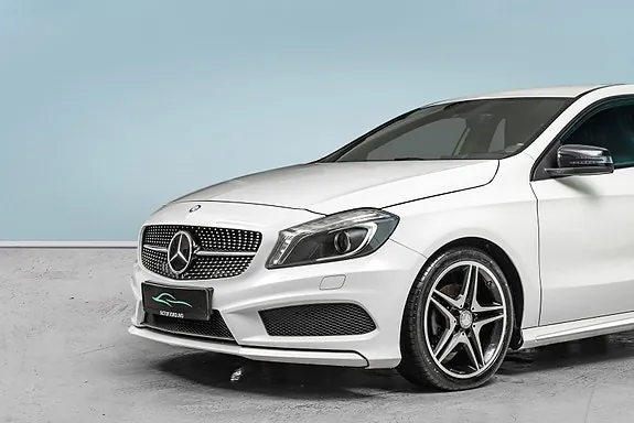 Mercedes-Benz A 180 2015 photo 2