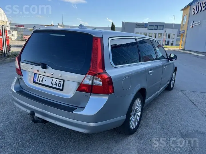Volvo V70 2007 photo 5