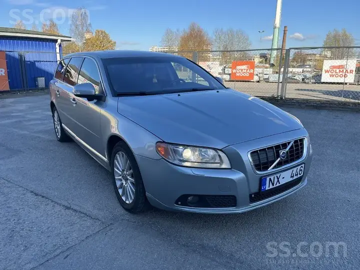 Volvo V70 2007 photo 3