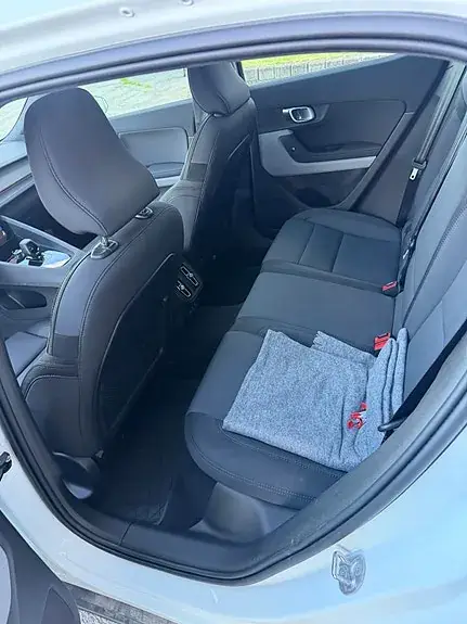 Polestar 2 2024 photo 2