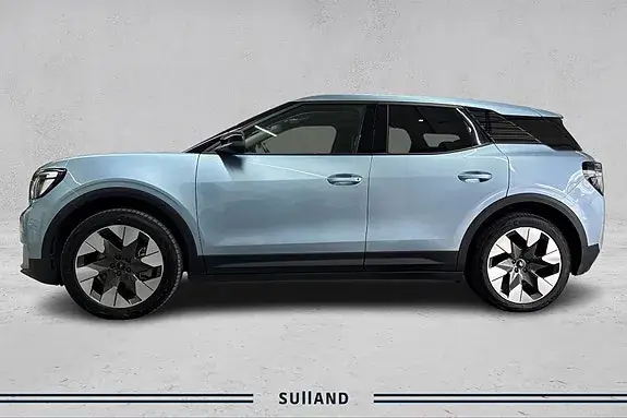 Ford Explorer 2026 photo 2