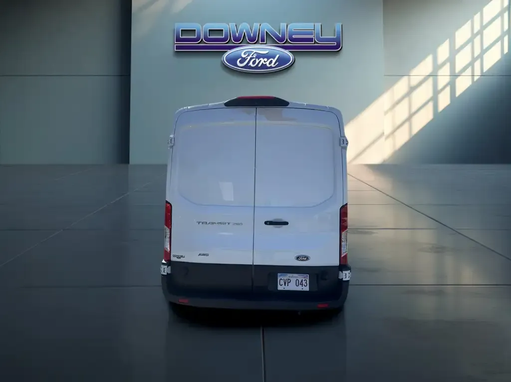 Ford Transit Cargo Van 2022 photo 5