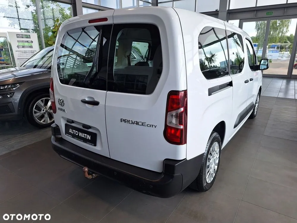 Toyota Proace City Verso 2023 photo 4