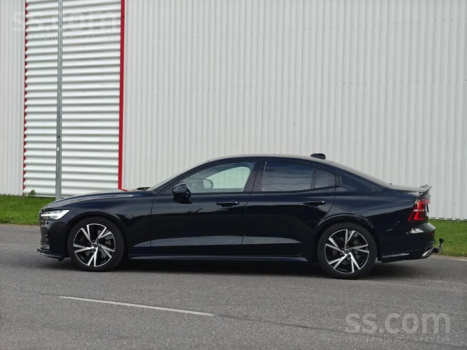 Volvo S60 2020 photo 2