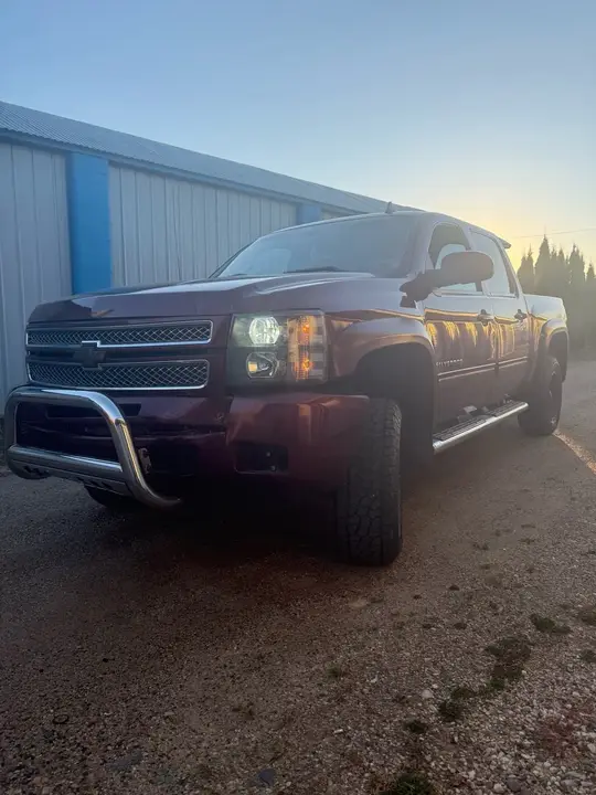 Chevrolet Silverado 2013 photo 2