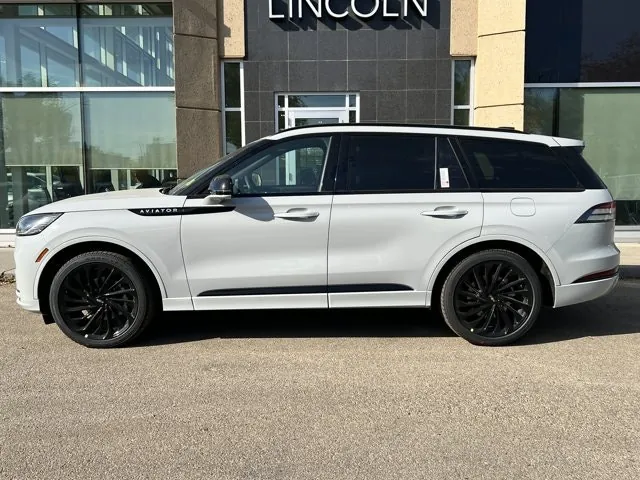 Lincoln Aviator 2027 photo 4