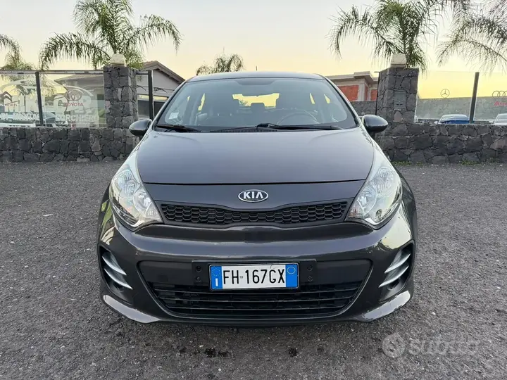 Kia Rio 2017 photo 2