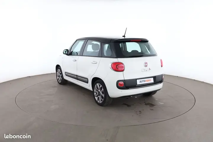 Fiat 500L 2016 photo 2
