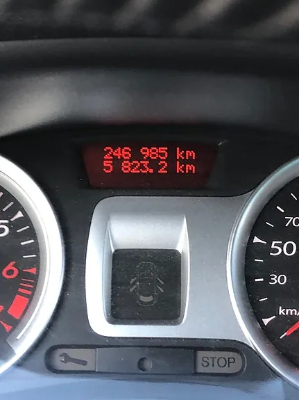 Renault Clio 2011 photo 4