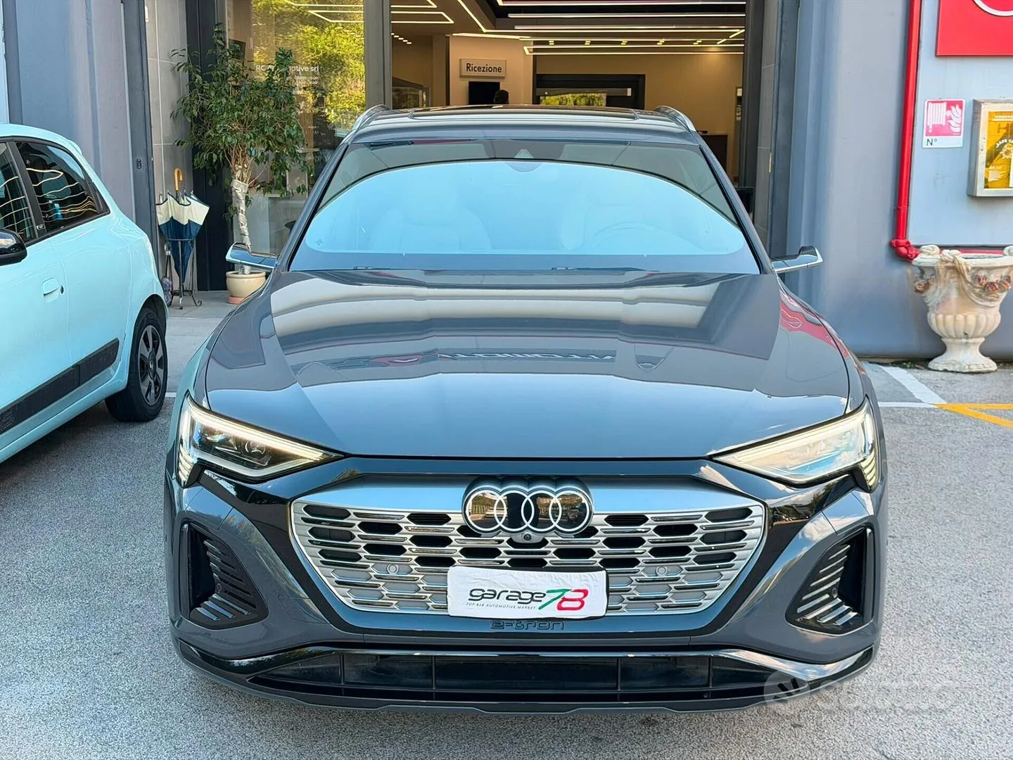 Audi Q8 E-Tron 2024 photo 2