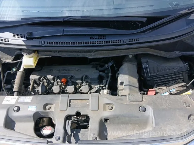 Honda Stepwagen Spada 2011 photo 3