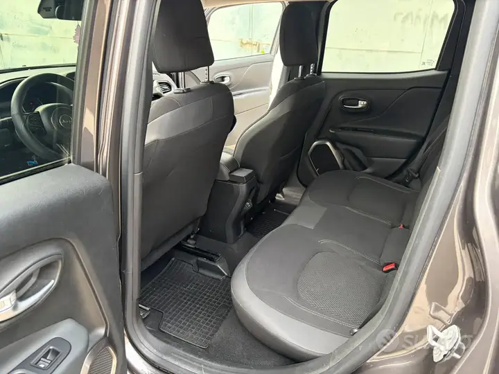 Jeep Renegade 2019 photo 4
