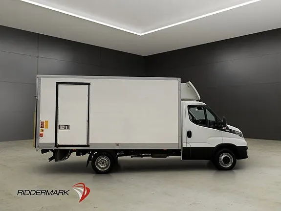 Iveco Daily 2021 photo 2