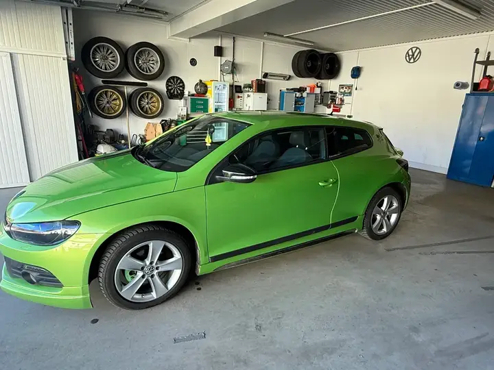 Volkswagen Scirocco 2010 photo 2