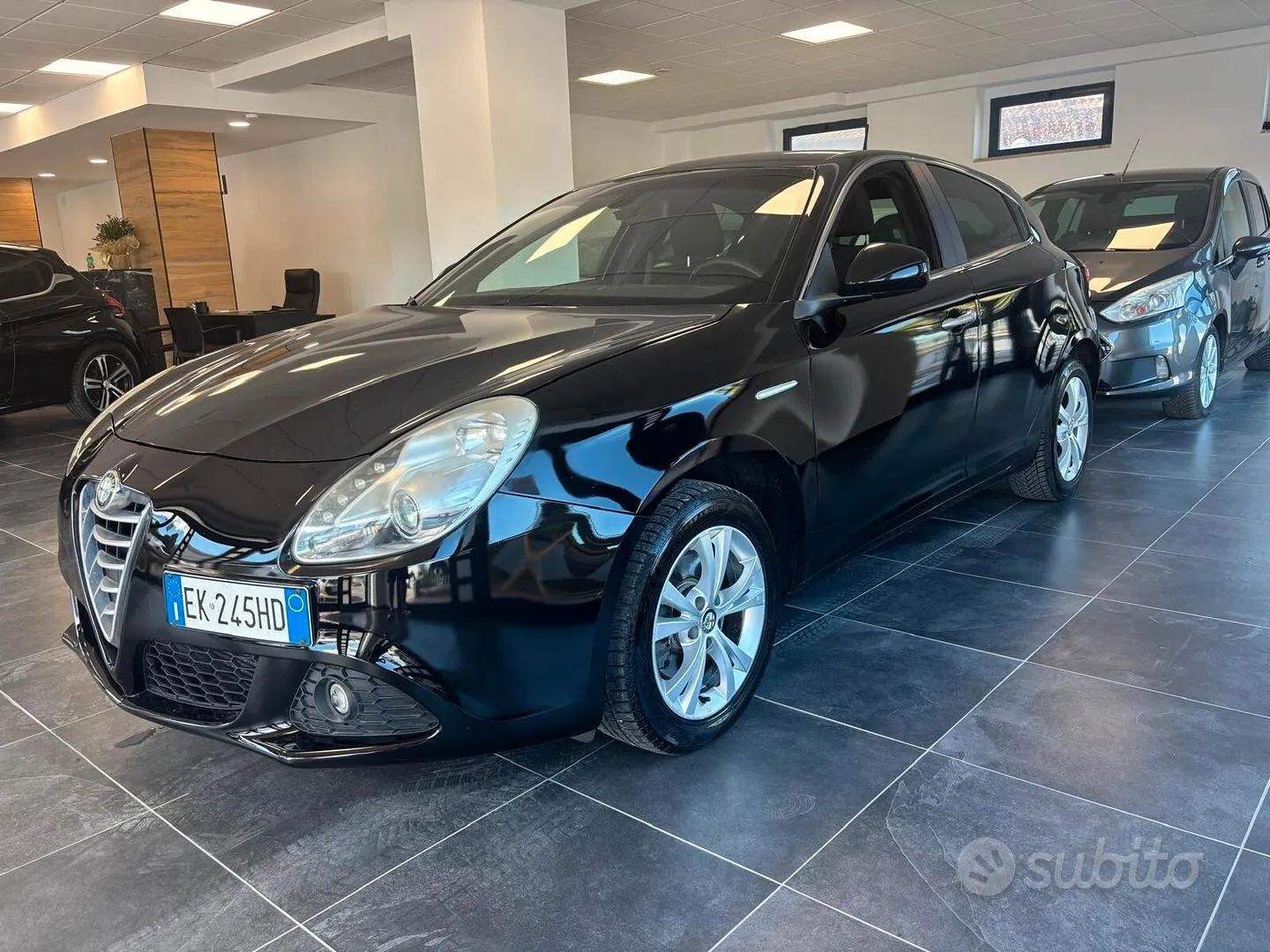Alfa Romeo Giulietta 2011 photo 4