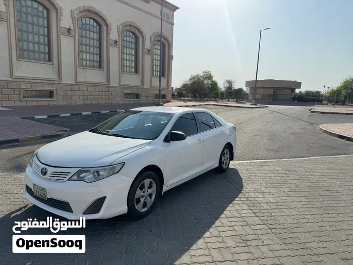 Toyota Camry 2012 photo 2