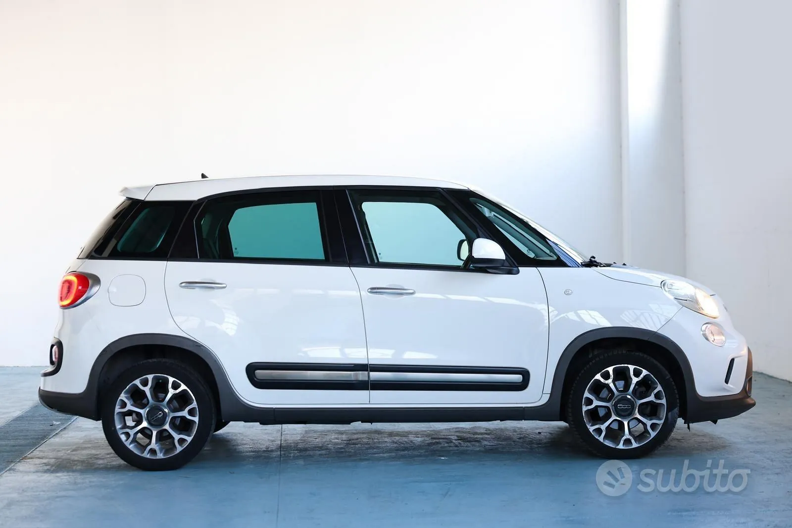 Fiat 500L 2015 photo 5