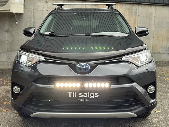 Toyota Rav4 2016 photo 3