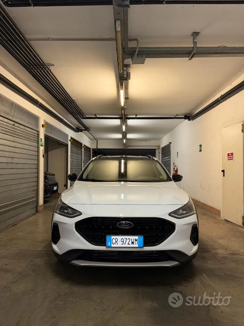 Ford Focus 2023 photo 3