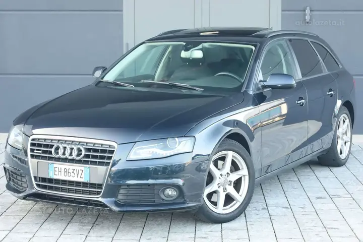 Audi A4 Avant 2011 photo 2
