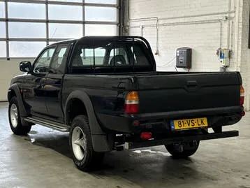 Mitsubishi L200 2000 photo 3